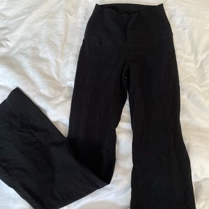 TNA flare leggings, size xs, great condition